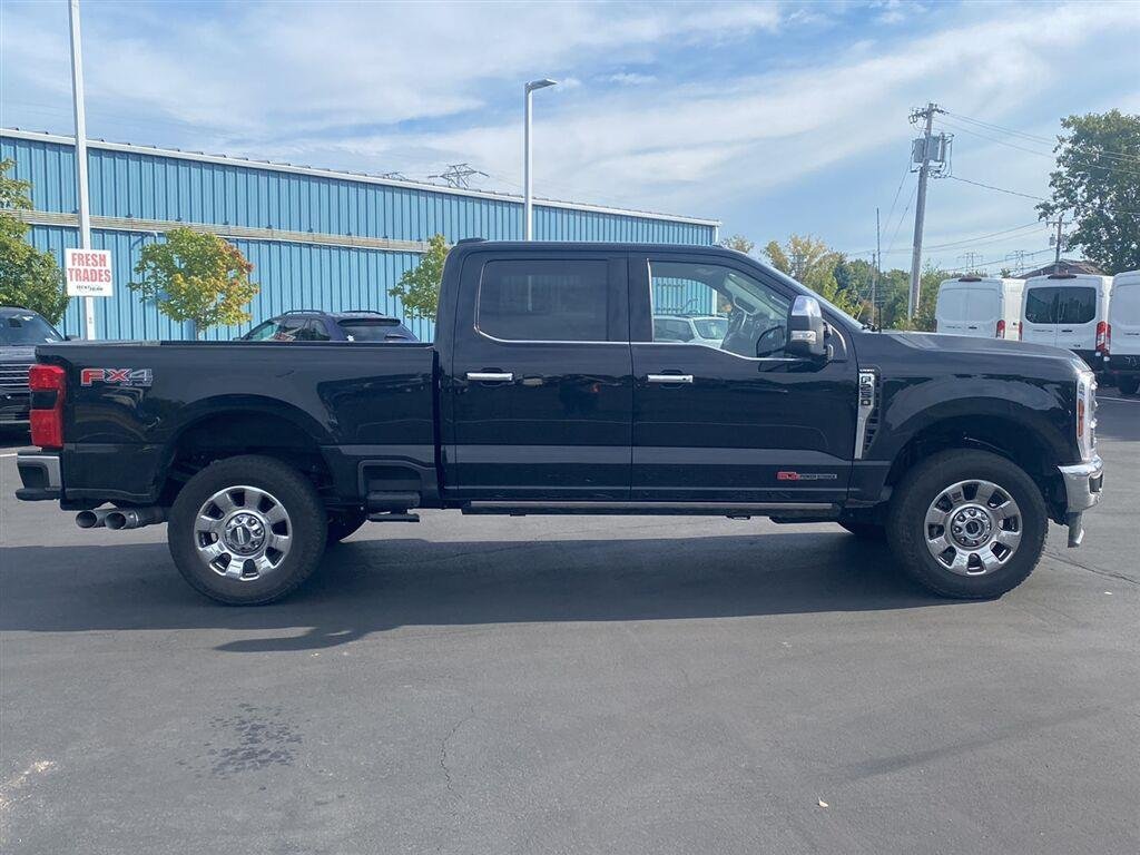 Used 2026 Agate Black Ford Lariat image 11