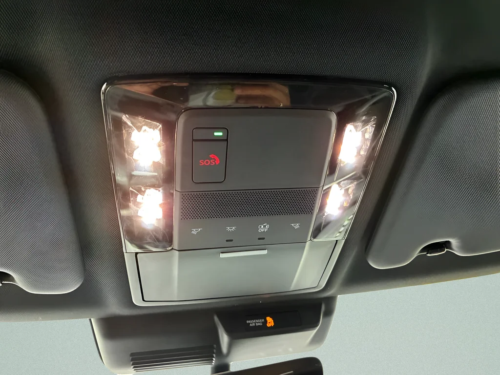 New 2026 Red Diamond Mitsubishi LE 1.5T 2WD image 8