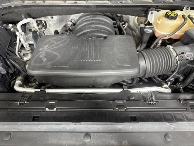 Used 2020 Gray Chevrolet LT image 9