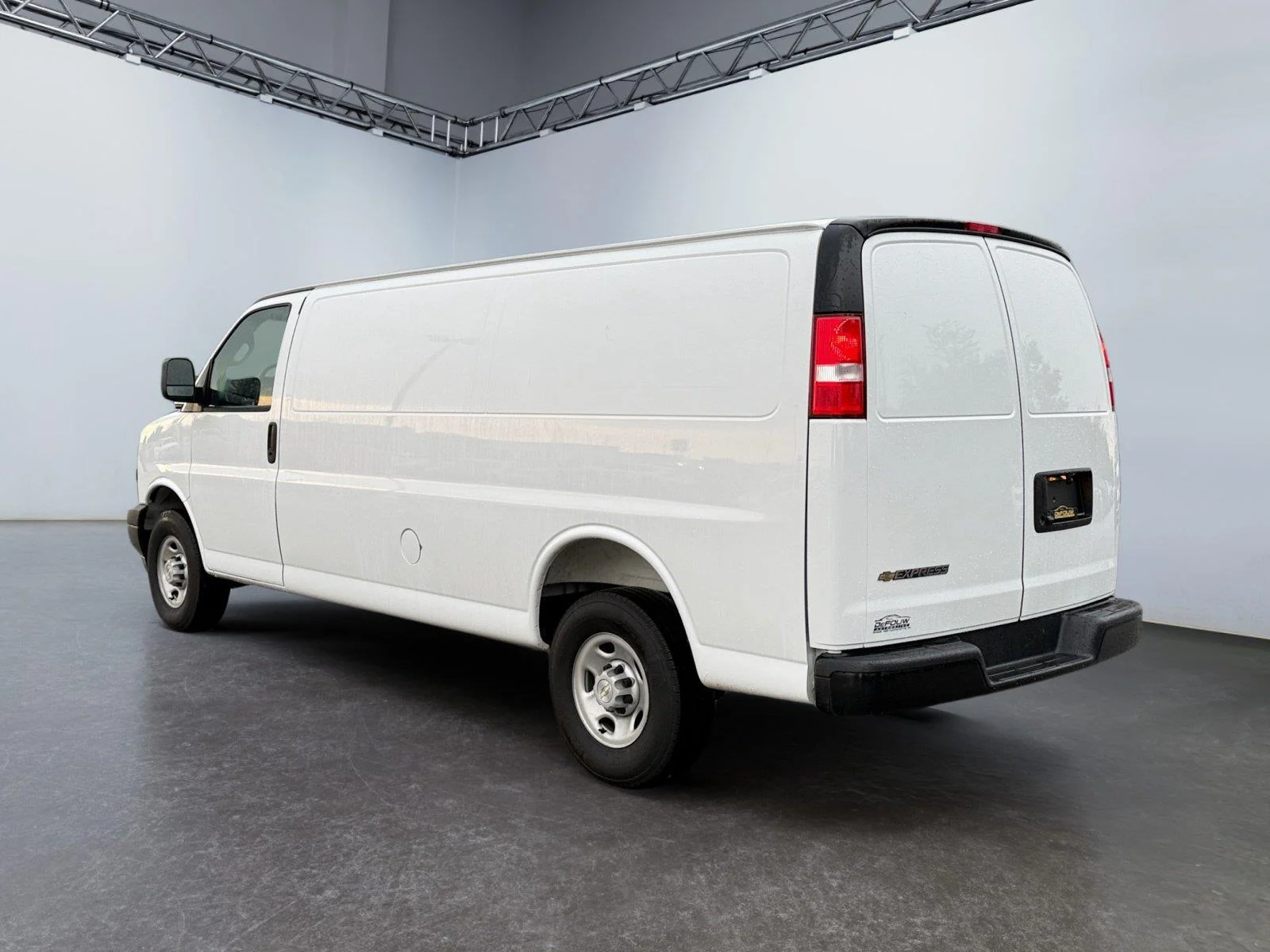 Used 2025 Summit White Chevrolet Extended Cargo Van image 5