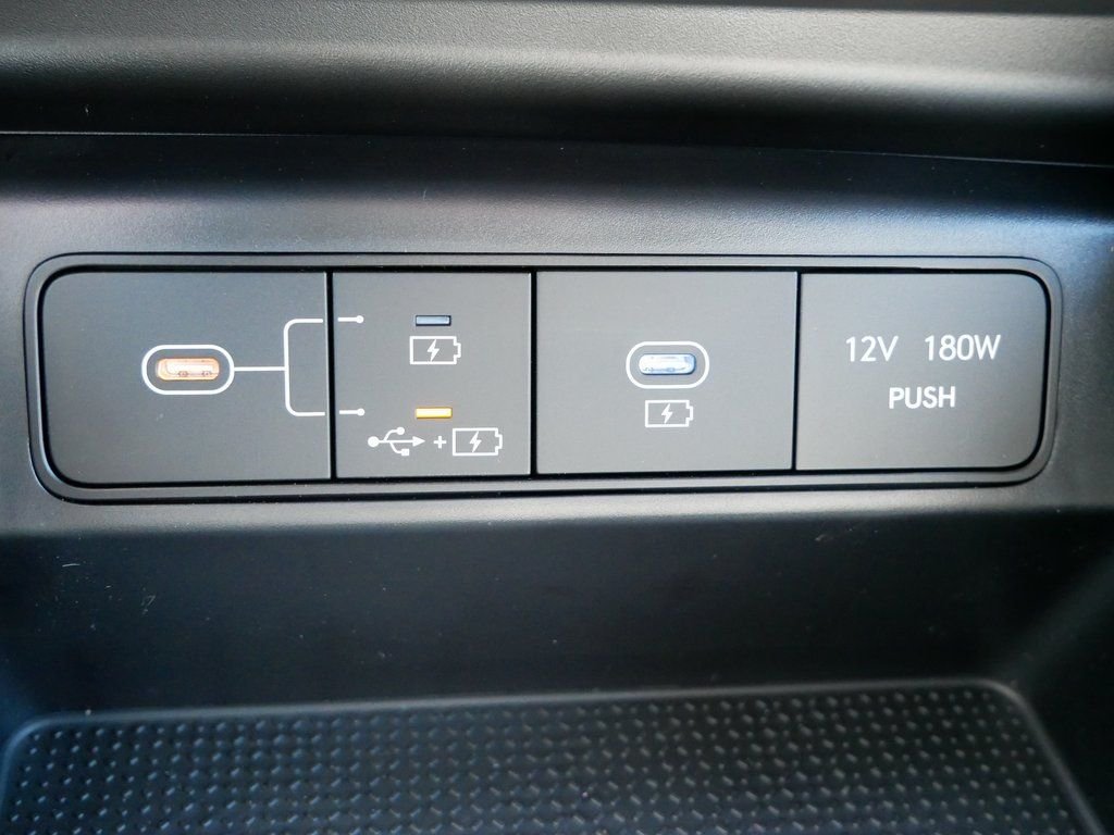 Certified Used 2025 Black Hyundai SEL image 15