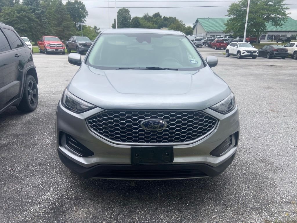 Used 2024 Silver Metallic Ford SEL image 2