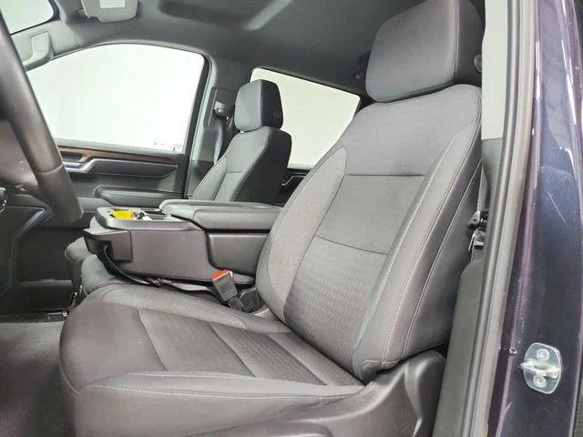 Used 2024 Gray Chevrolet LT image 10
