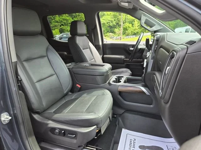 Used 2021 DARK SKY METALLIC GMC SLT image 22