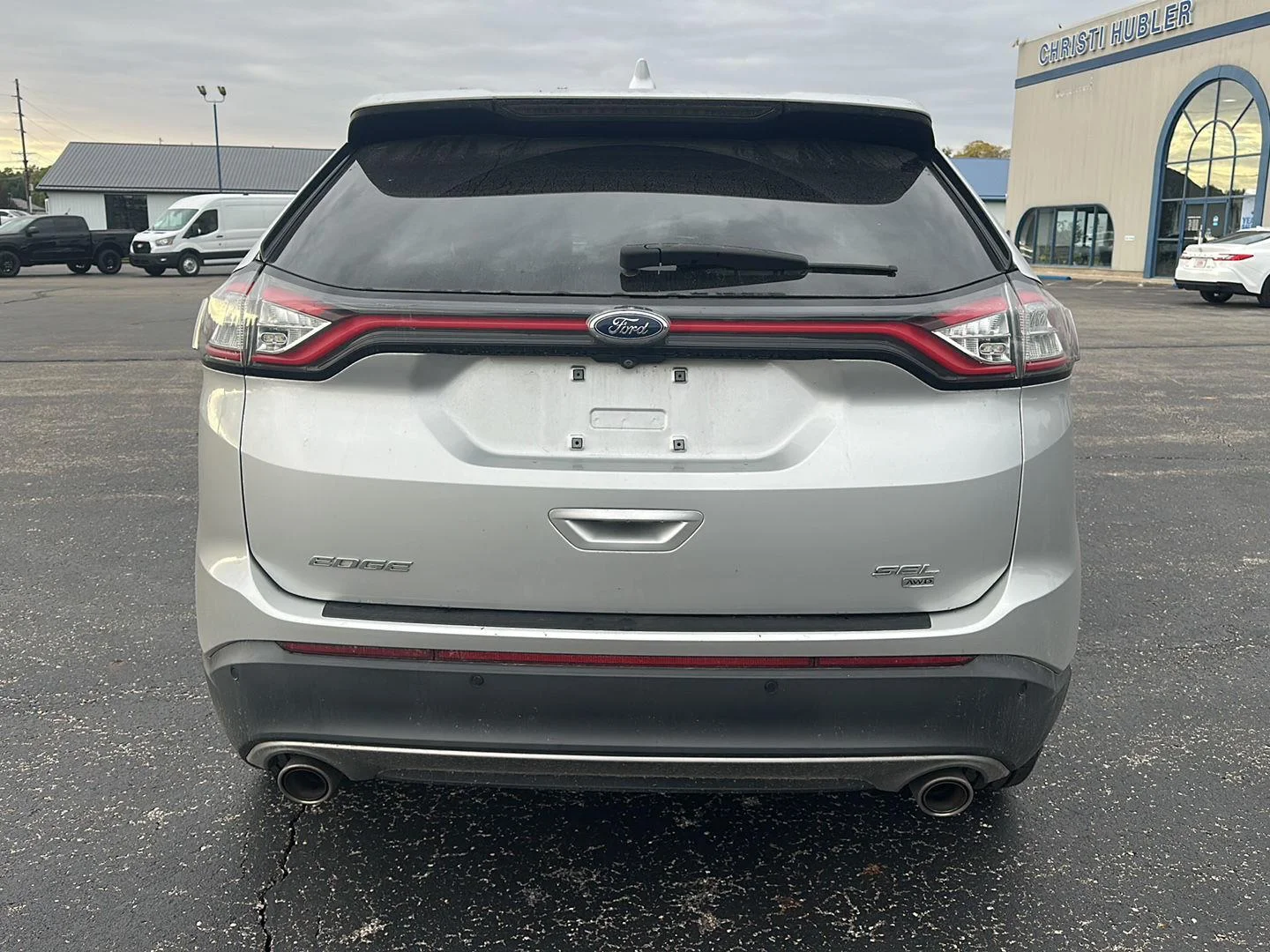 Used 2017 Ingot Silver Ford SEL image 6