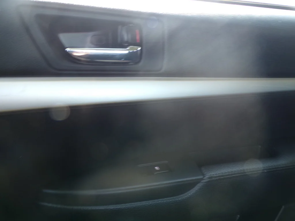 Used 2013 Twighlight Blue Metallic Subaru 2.5i Premium image 29