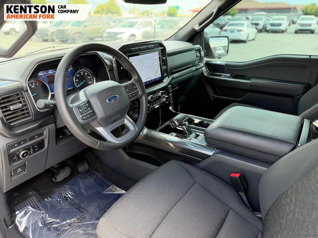 Used 2023 Gray Ford XLT image 32