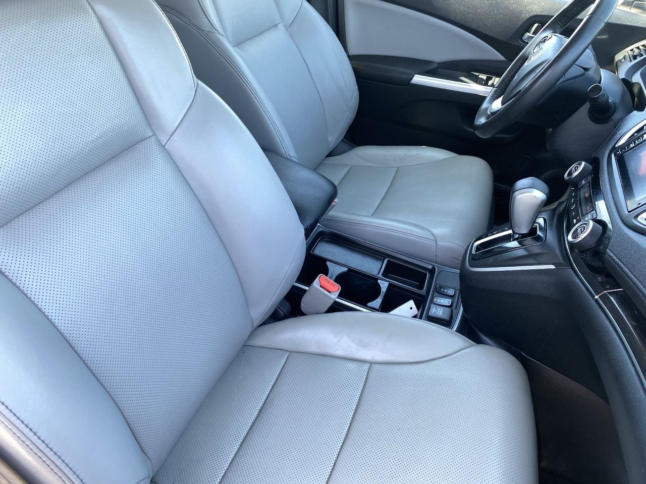 Used 2016 Gray Honda EX-L image 10