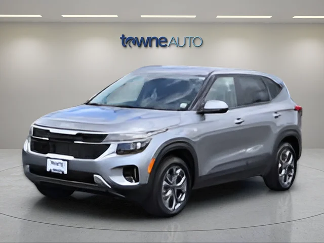 Used 2024 Gray Kia LX image 2