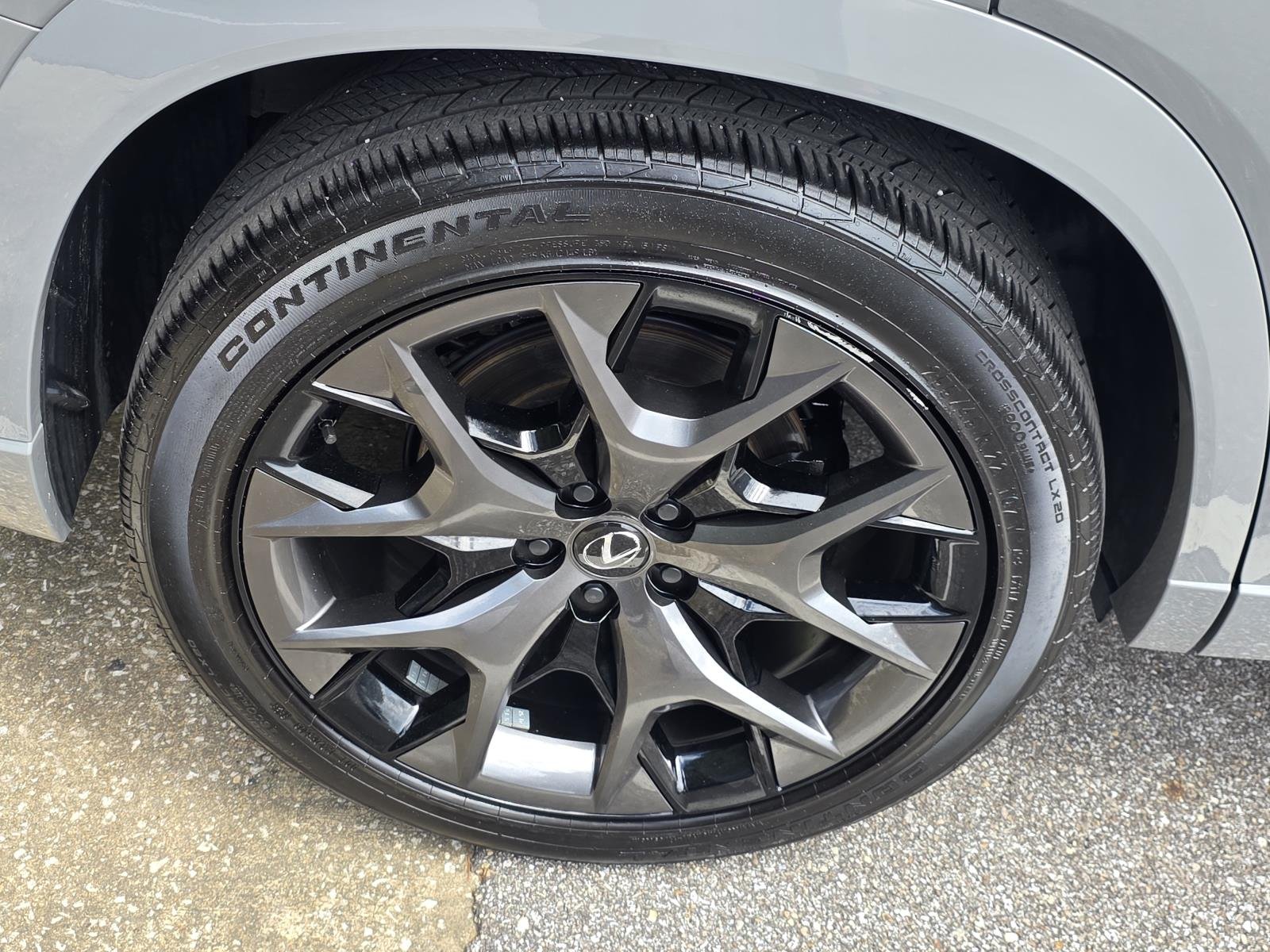 Certified Used 2025 Incognito Lexus 500h F SPORT Premium image 15