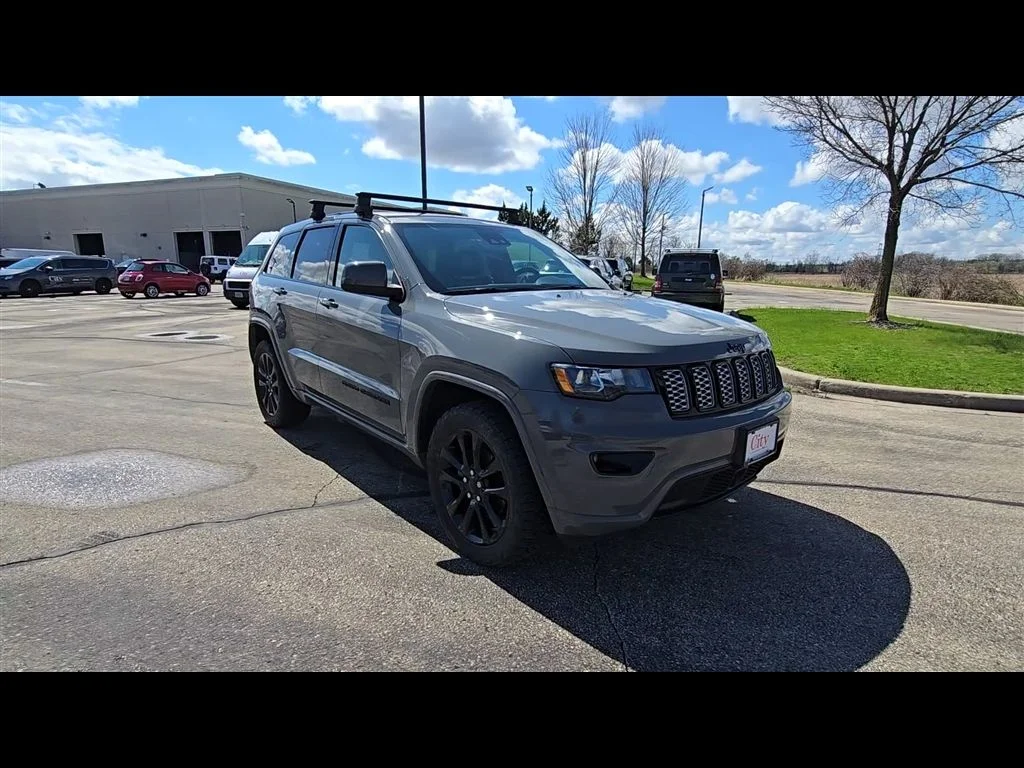 Certified 2020 Jeep Grand Cherokee Altitude with VIN 1C4RJFAG6LC207529 for sale in Brookfield, WI