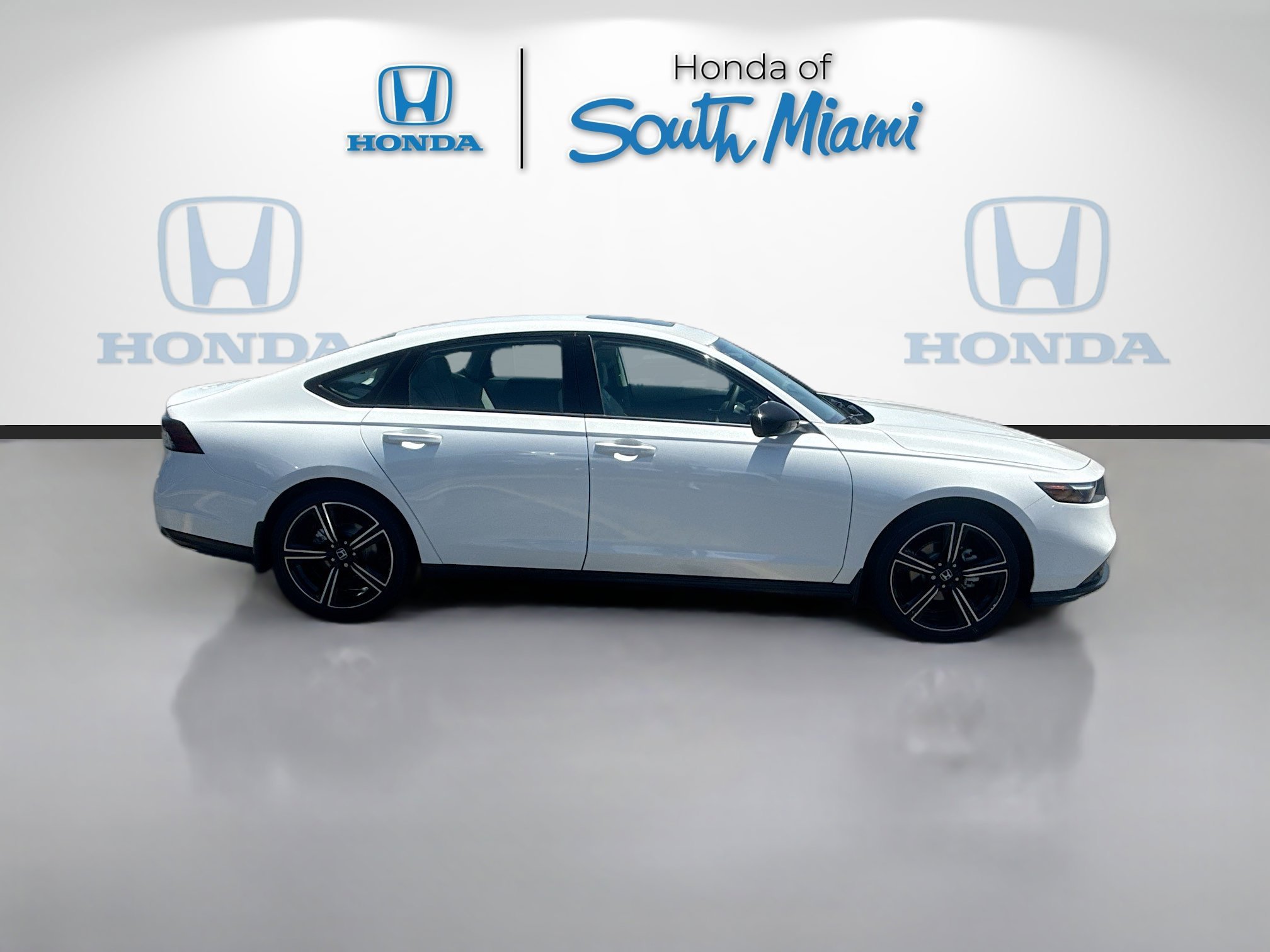 New 2026 Platinum White Pearl Honda SE image 8