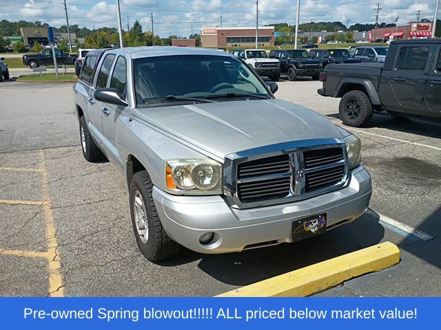 Used 2006 Silver Dodge SLT image 4