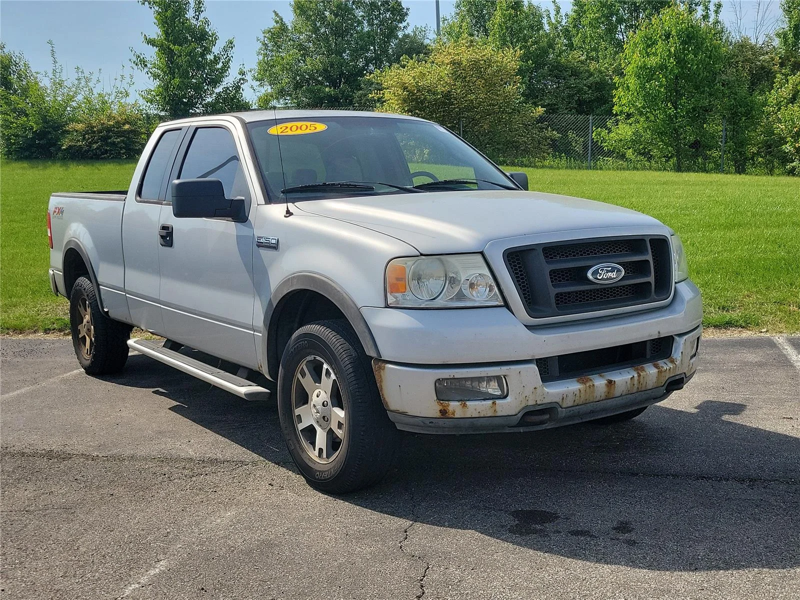 Used 2005 Ford F-150 XLT with VIN 1FTPX14595NA60407 for sale in Hamilton, OH