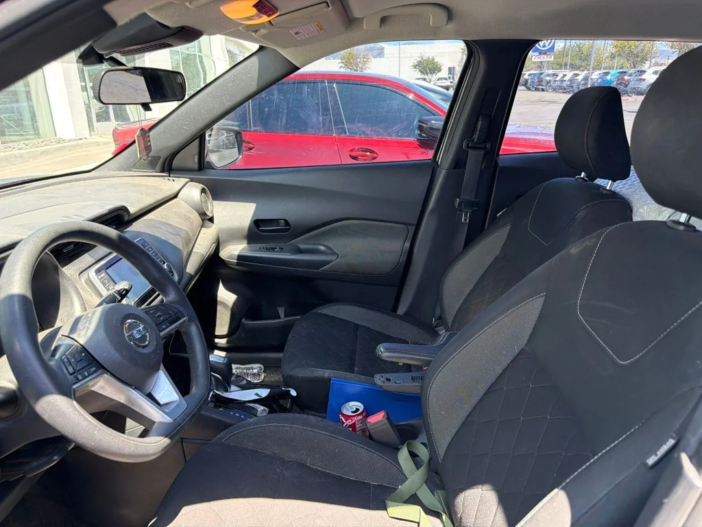 Used 2020 Gray Nissan S image 10