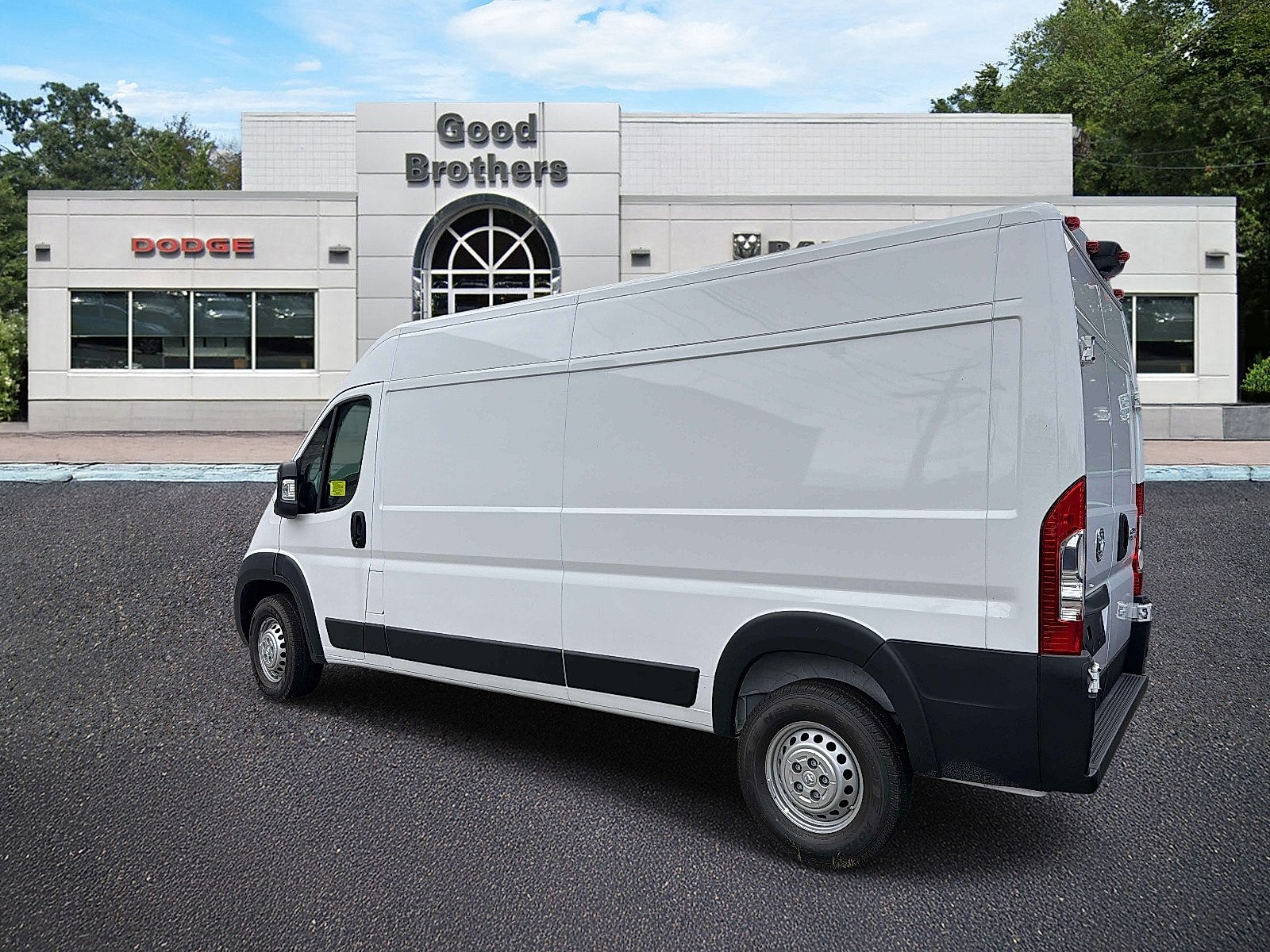 New 2026 Bright White Clear-Coat Exterior Paint RAM Tradesman image 2