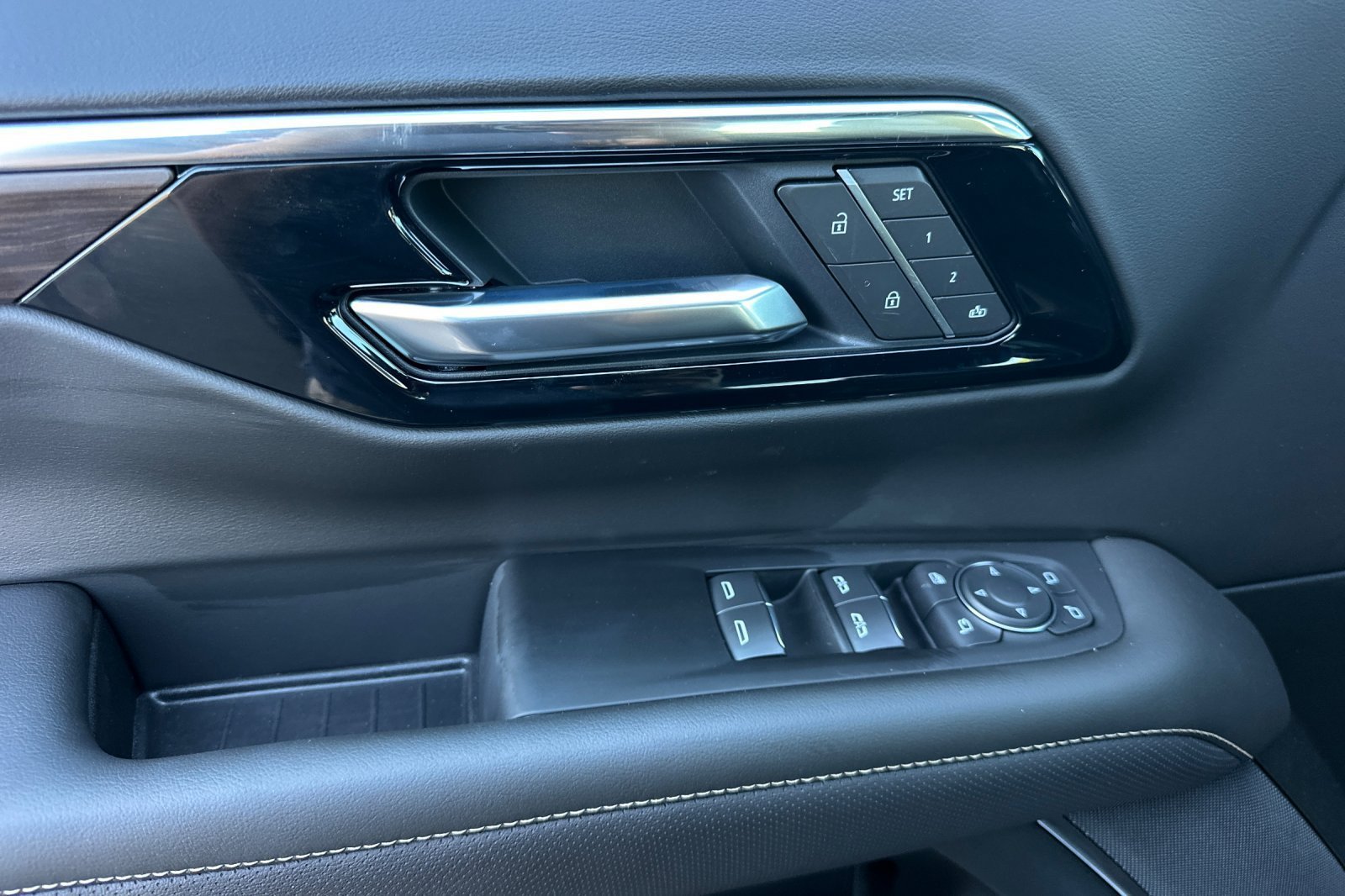 New 2026 Lakeshore Blue Metallic Chevrolet Premier image 11