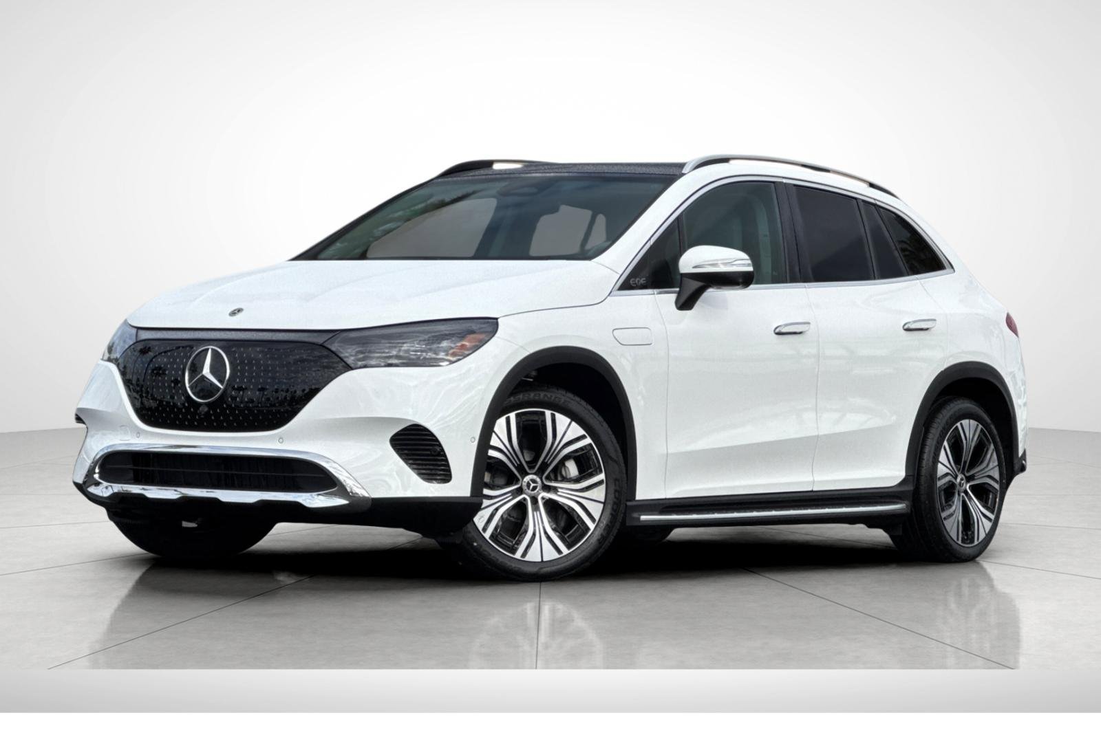 Courtesy Vehicle 2026 EQE 320 SUV