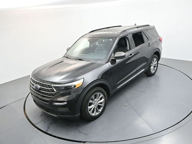Used 2023 Black Metallic Ford XLT image 10