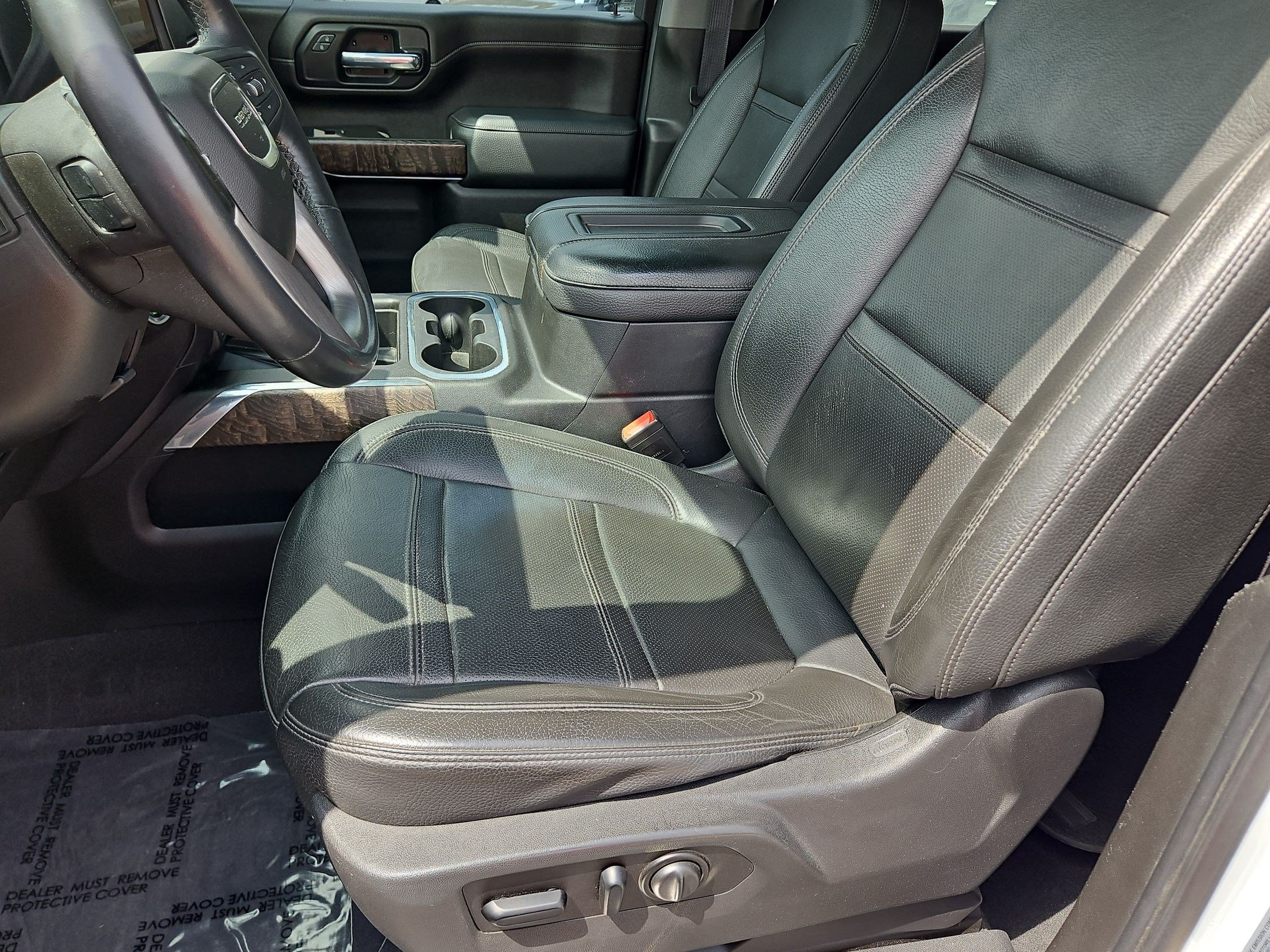 Used 2021 SUMMIT WHITE GMC Denali image 25