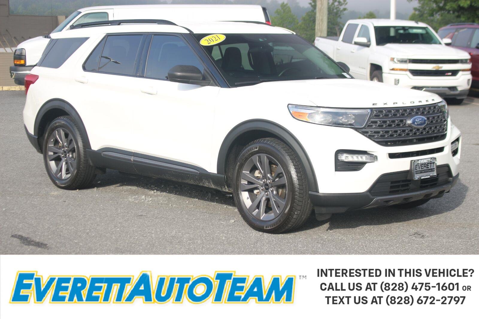 White 2021 Ford Explorer SUV / Crossover Rear-Wheel Drive