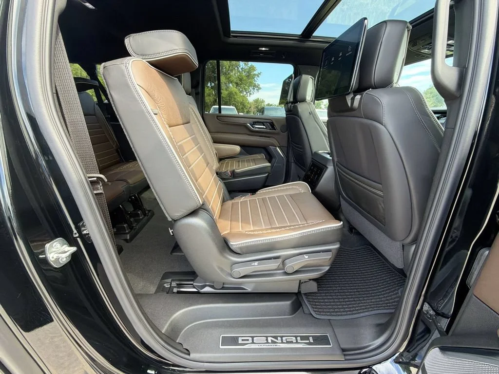 2026 GMC Yukon XL Denali Ultimate - Photo 33