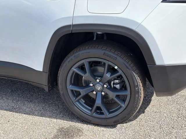 New 2026 White Jeep  image 6