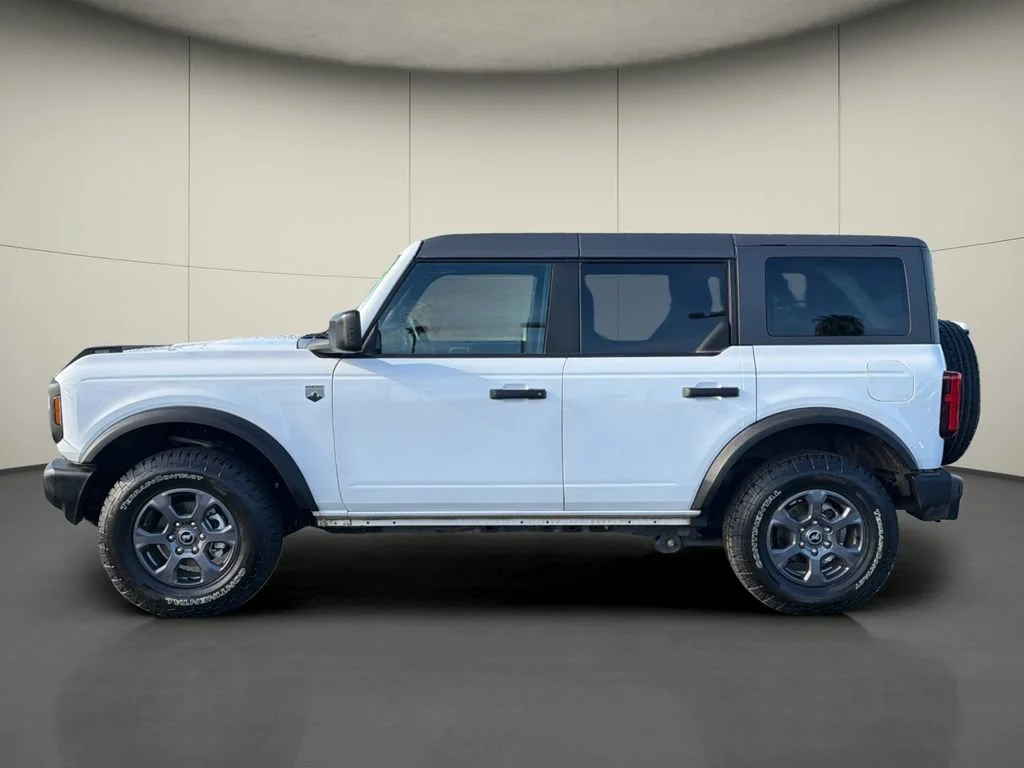 Used 2025 White Ford Big Bend image 4