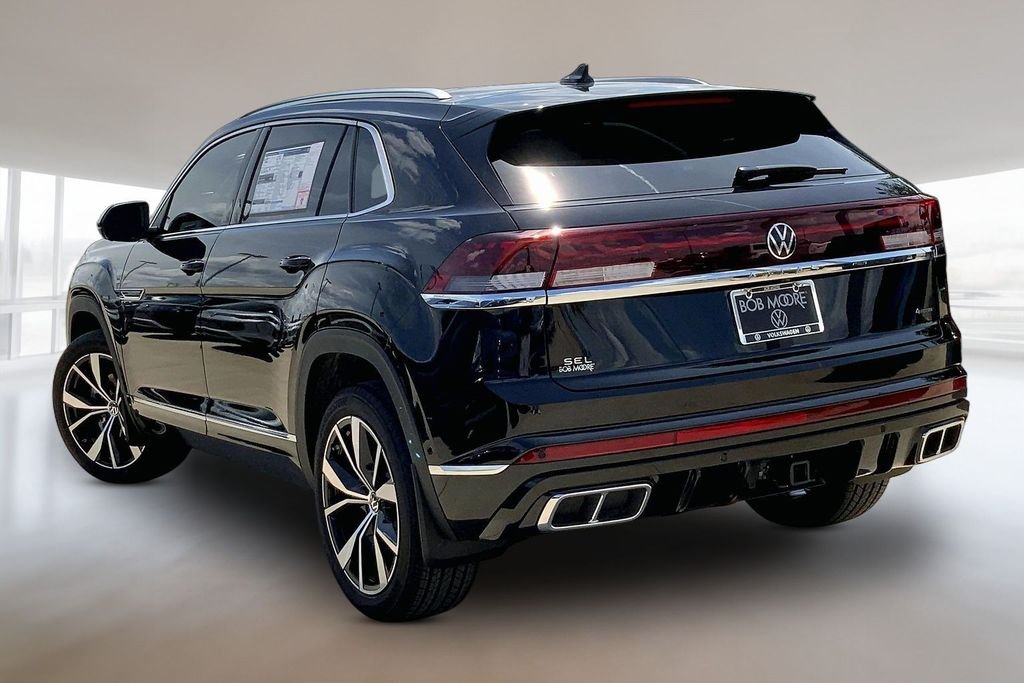 New 2026 Deep Black Pearl Volkswagen 2.0T SEL Premium R-Line image 3