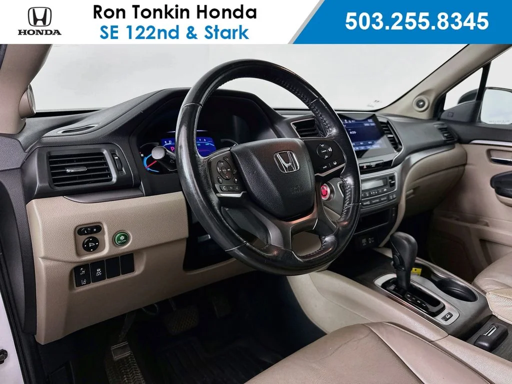 Used 2020 Pearl White Honda EX-L image 11