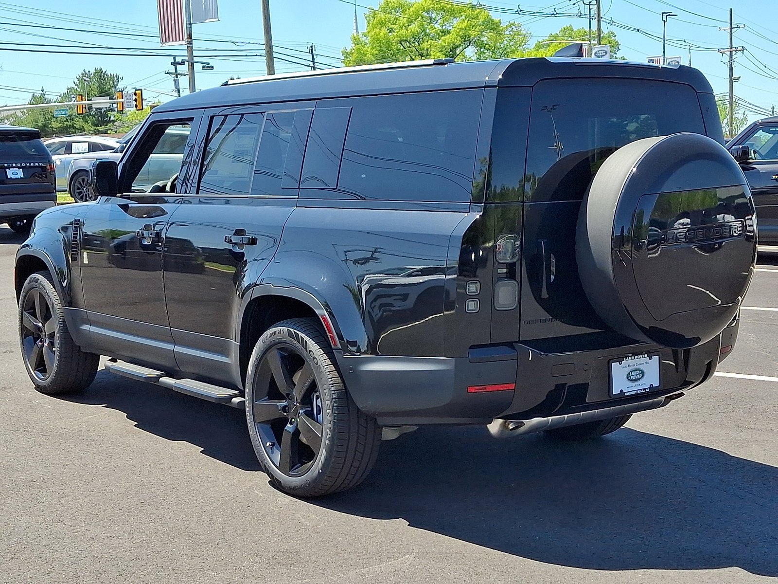 New 2026 Santorini Black LAND ROVER S image 4