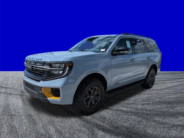 New 2026 Glacier Gray Metallic Tri-Coat Ford Tremor® image 8