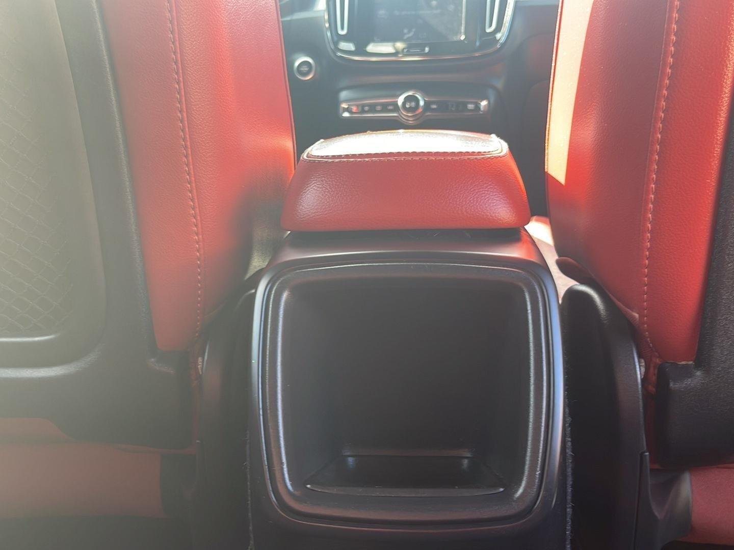 2019 Volvo XC40 Momentum - Photo 15