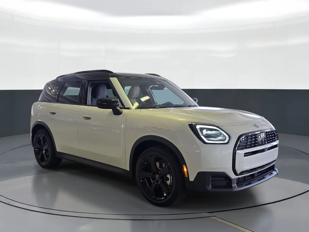 New 2027 White MINI  image 2