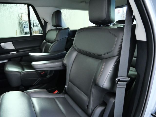 Certified Used 2025 Gray Ford Active image 14