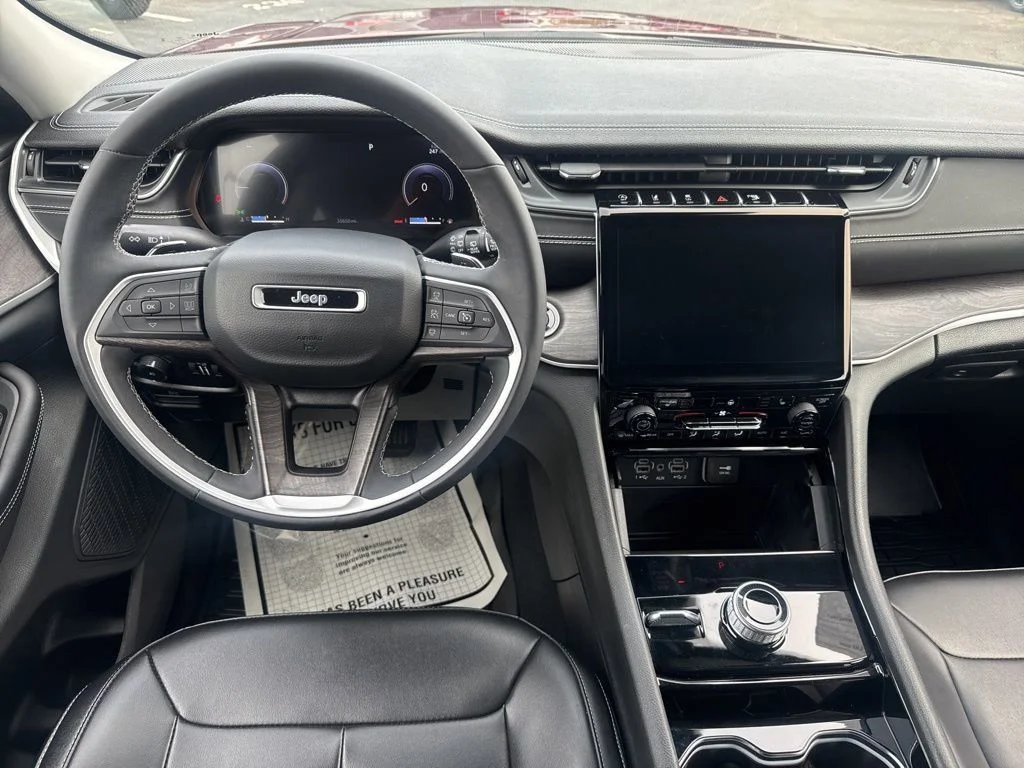 Used 2023 Red Jeep Limited image 12