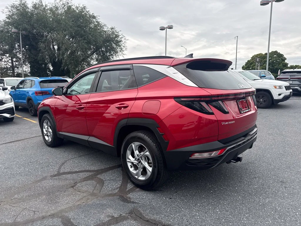 Used 2022 Calypso Red Hyundai SEL image 8