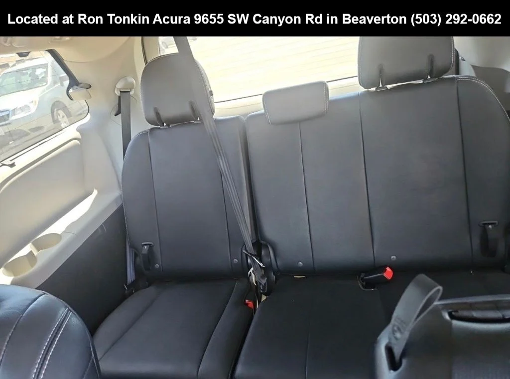 Used 2015 Super White Toyota SE image 12