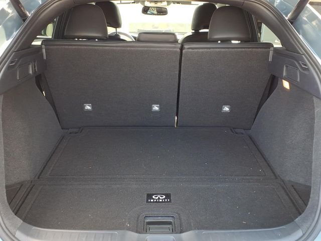 Used 2023 Gray INFINITI LUXE image 25