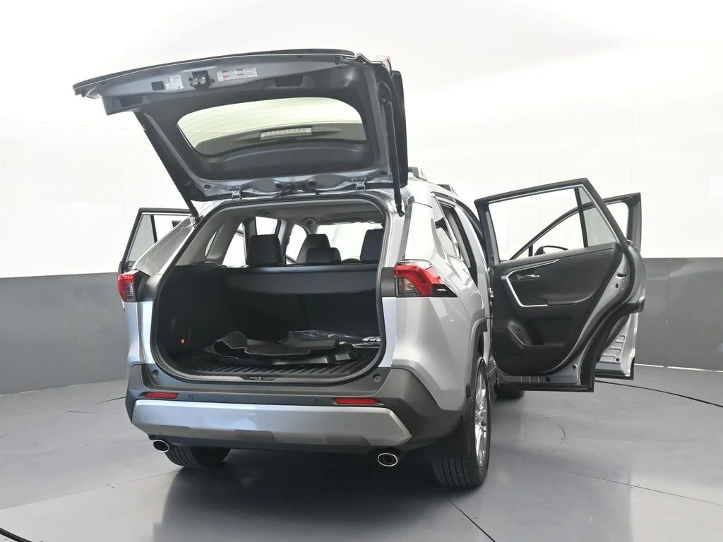 Used 2025 Silver Sky Metallic Toyota Limited image 82