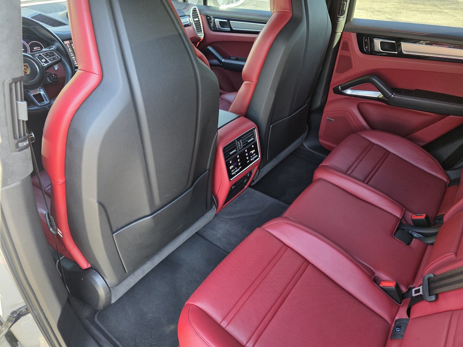 Used 2021 Chalk Porsche Turbo S E-Hybrid image 15