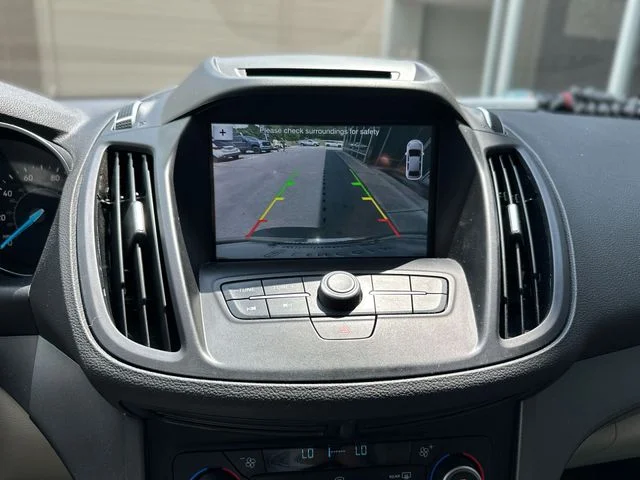 Used 2018 Gold Ford SEL image 18