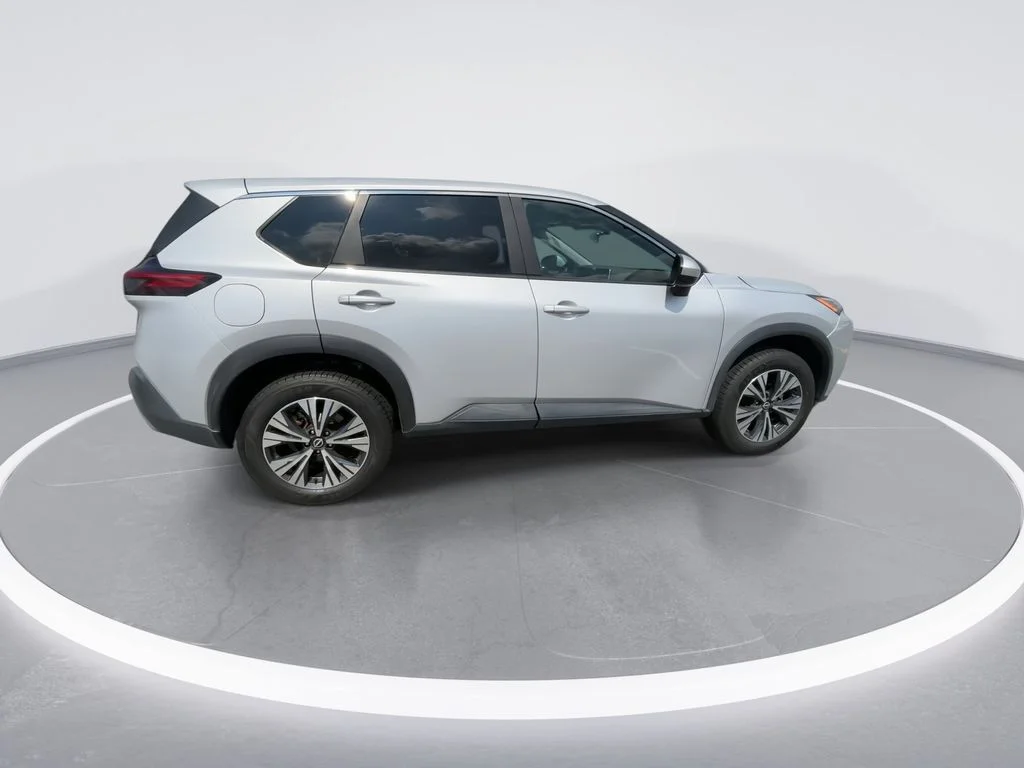 Used 2023 Silver Nissan SV image 9