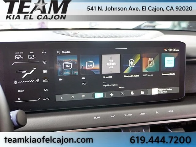 Used 2024 Black Kia Light Long Range image 27