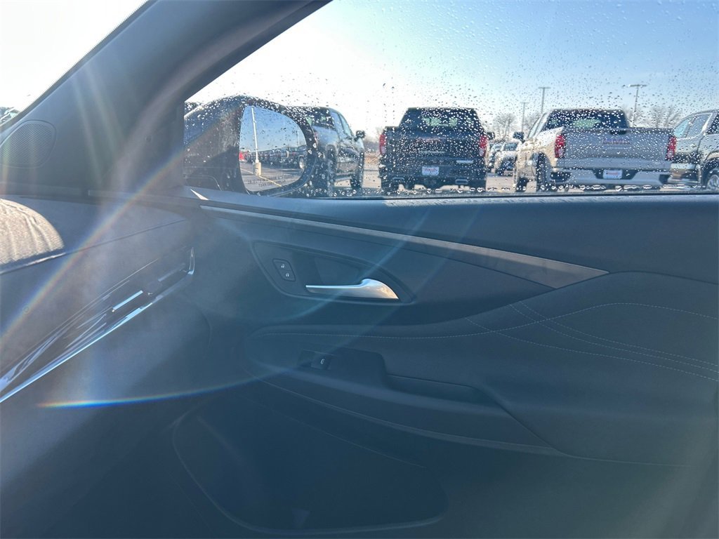 2026 BUICK ENVISTA - Image 25