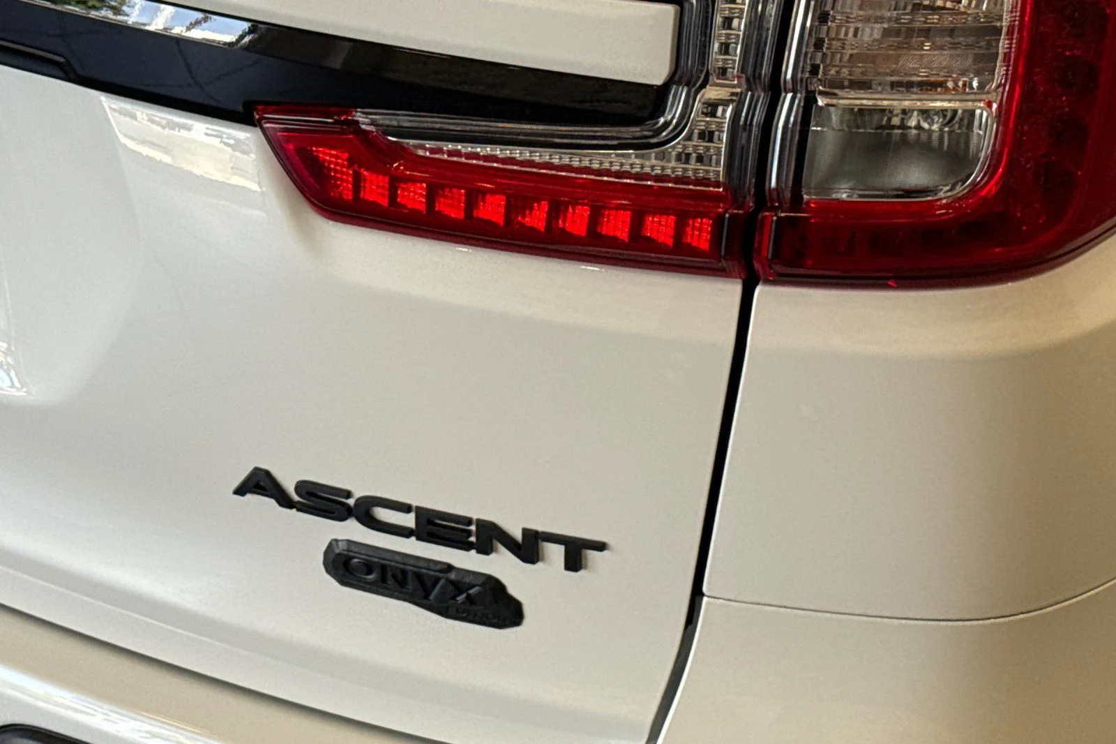 New 2026 White Subaru Onyx Edition Touring image 27