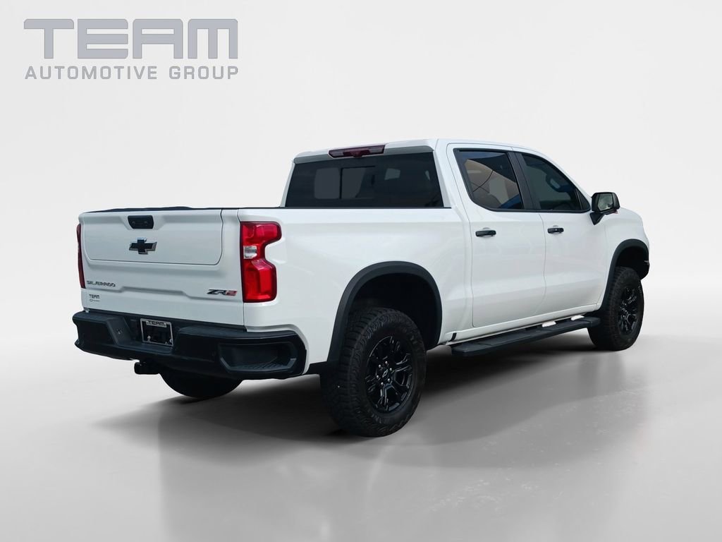 Used 2025 Summit White Chevrolet ZR2 image 7