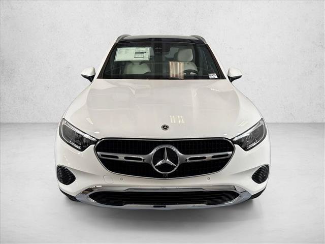 New 2026 Polar White Mercedes-Benz GLC 300 image 32