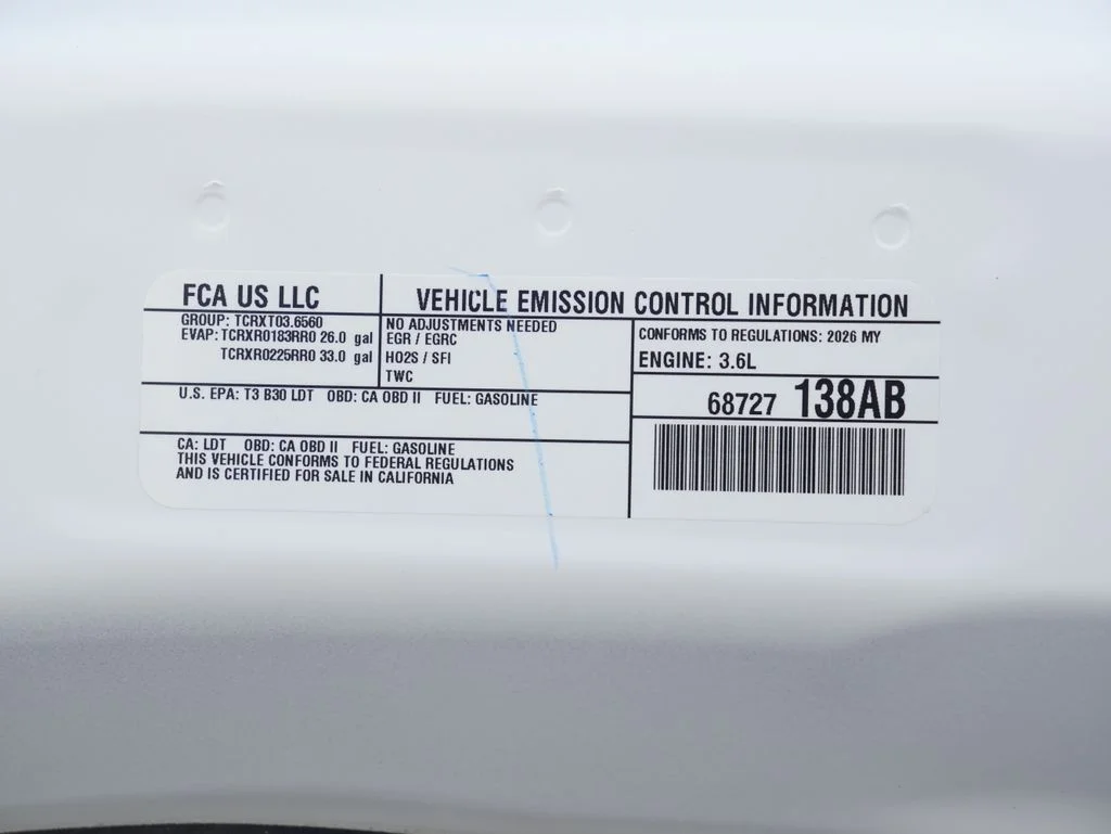 New 2026 Bright White Clear-Coat Exterior Paint RAM Tradesman image 34