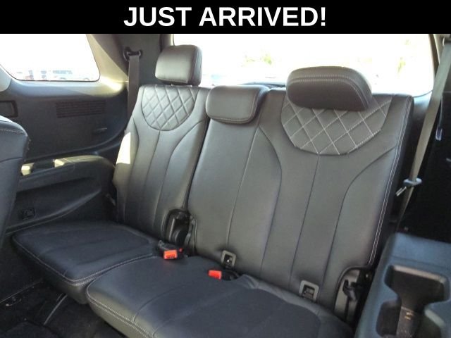 Used 2020 Black Hyundai SEL image 7